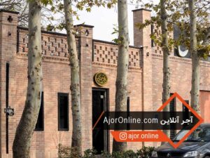 طراحی نمای کافه با آجر قزاقی